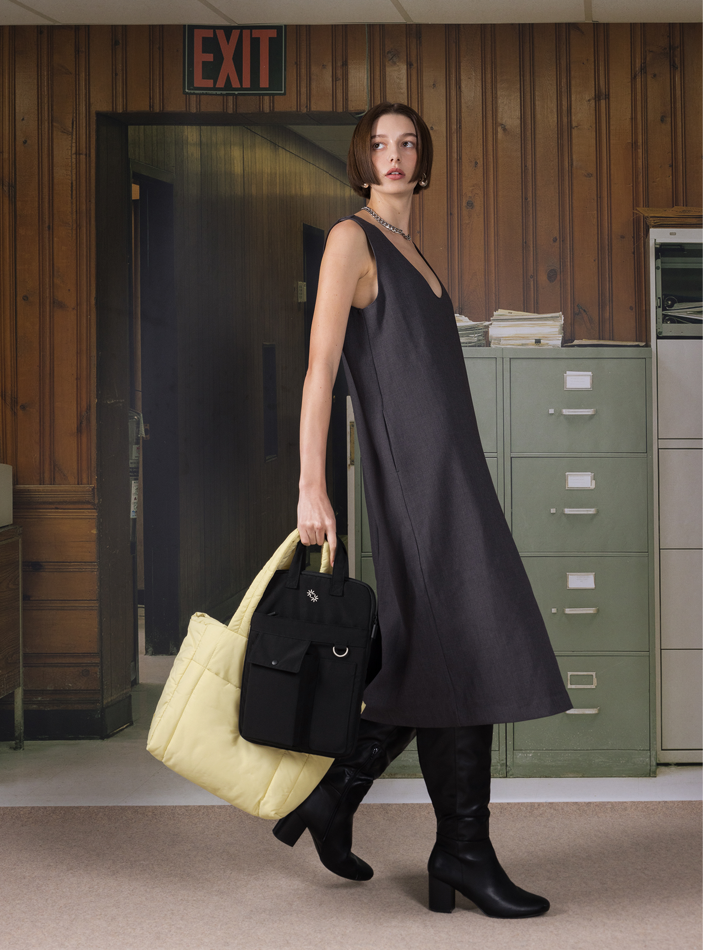 Utility Laptop Bag 15 (Black)