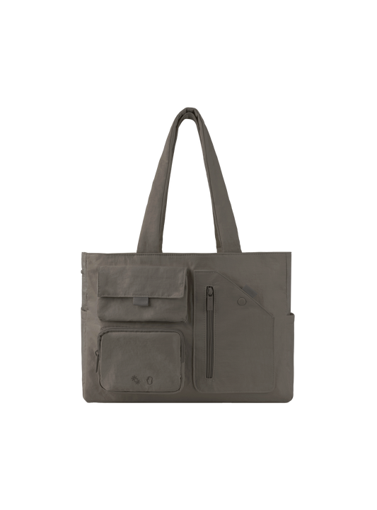 Reversible Multi-Pocket Tote (Husk)