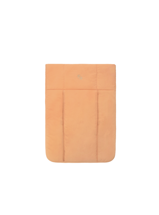 Laptop Pod 15 (Poppy)