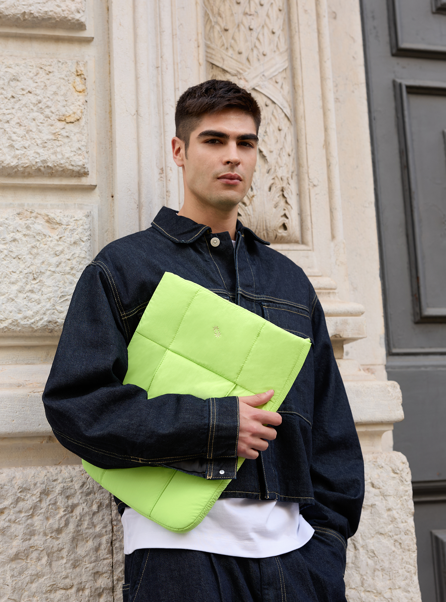 Laptop Pod 15 (Citron)