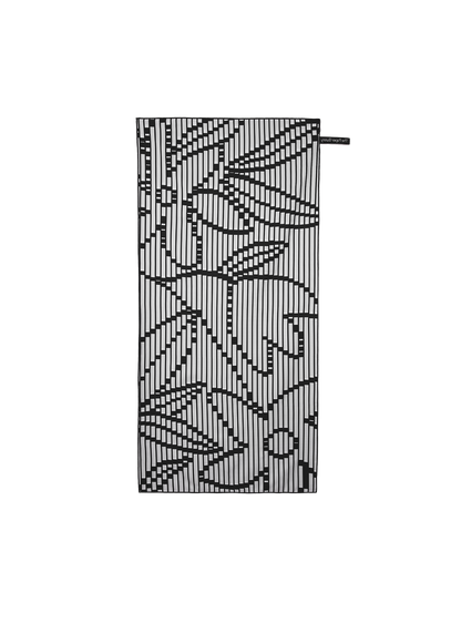 Travel Towel (Thistle Jet)